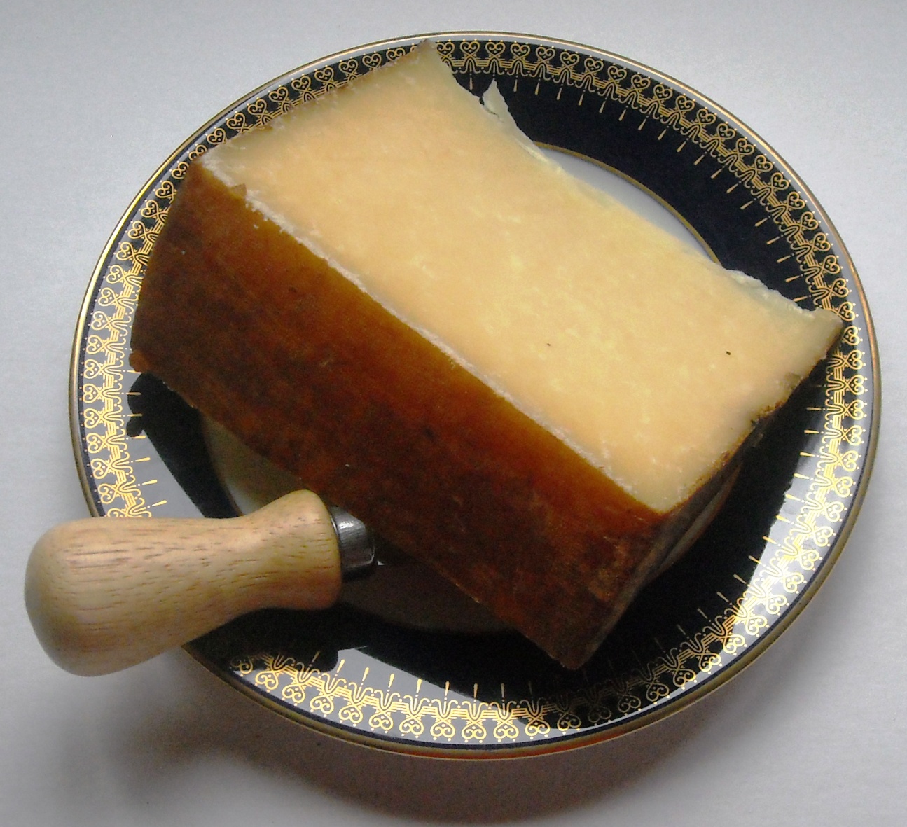 Lightwood smoked cheese.jpg.