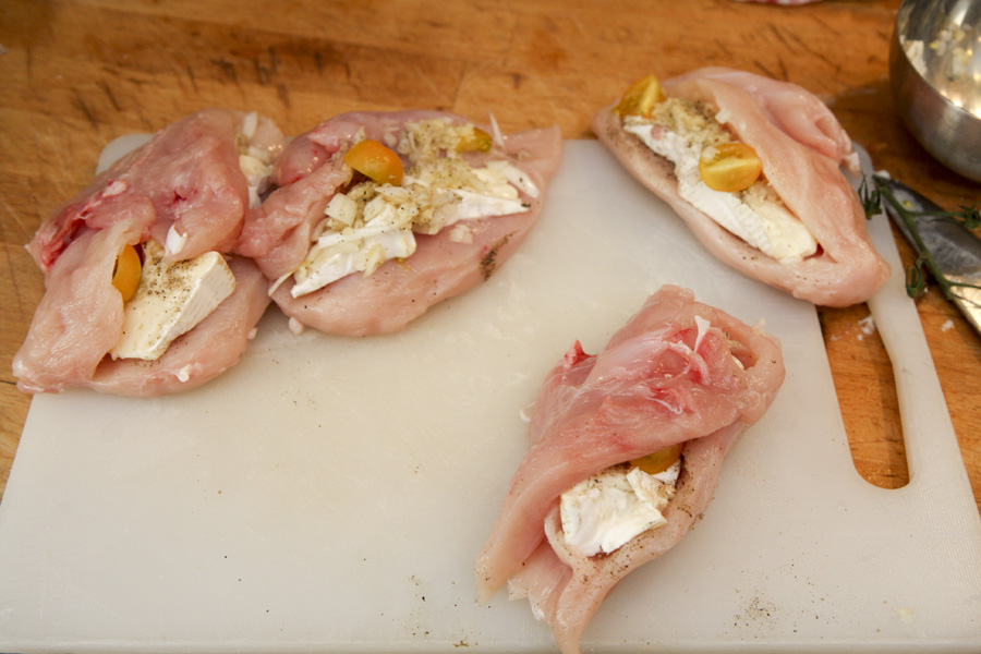 Bacon garlic, camembert, sous vide chicken bacon ready.jpg.