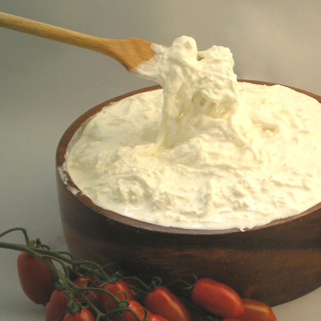 Stracciatella di Bufala cheese.jpg.