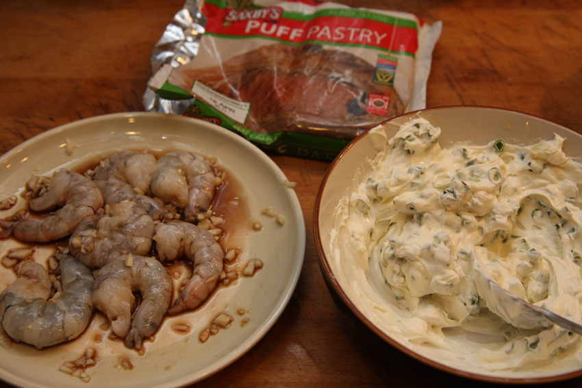 King prawn, garlic and cream cheese-puffs ingredients.jpg.