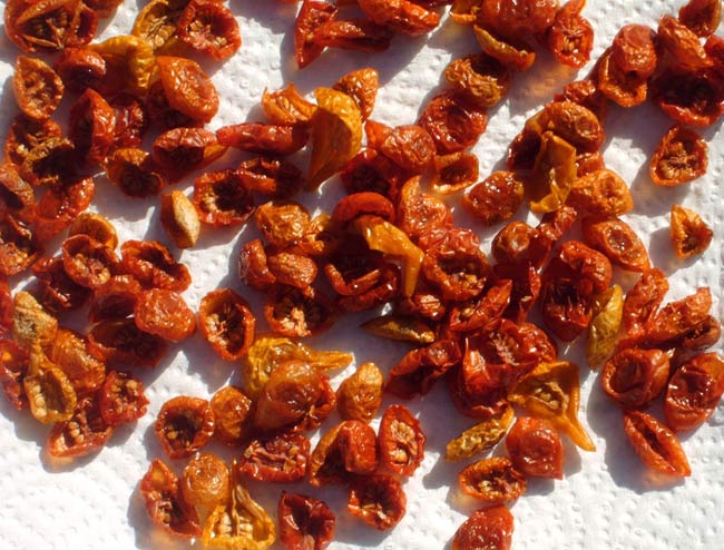 Sun-dried tomatoes.jpg.