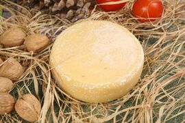 Formaggella di caglio cheese