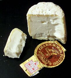 Chabichou du Poitou cheese