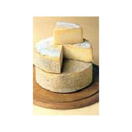 Formaggella uso monte cheese